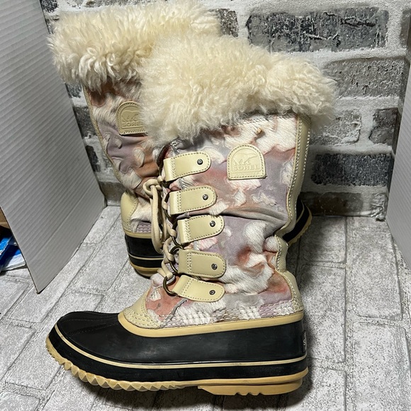Sorel Joan of Arctic Reserve Sheepskin Cowhide Champagne Vail Winter Snow 8 - Picture 1 of 16